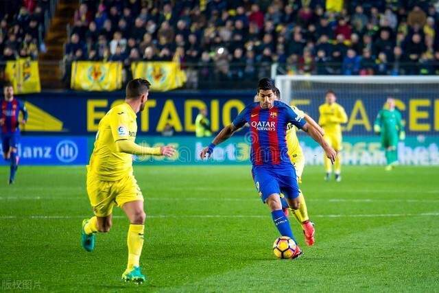 拉菲尼亚本赛季创造44次机会，五大联赛最多